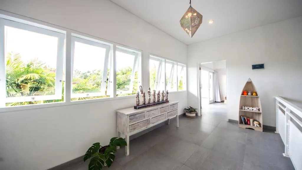3Bedroom Private Pool Villa At Kubu Ramah Seminyak