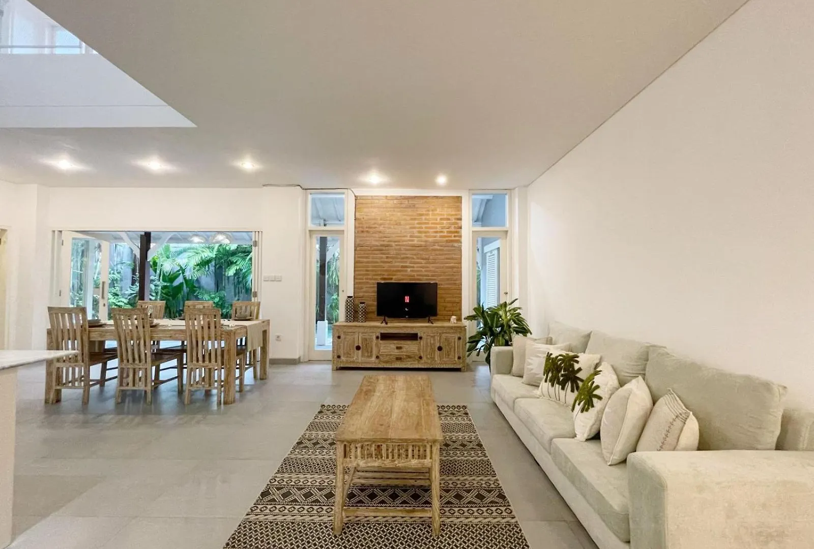 3Bedroom Private Pool Villa At Kubu Ramah Seminyak 0*,  Indonesien